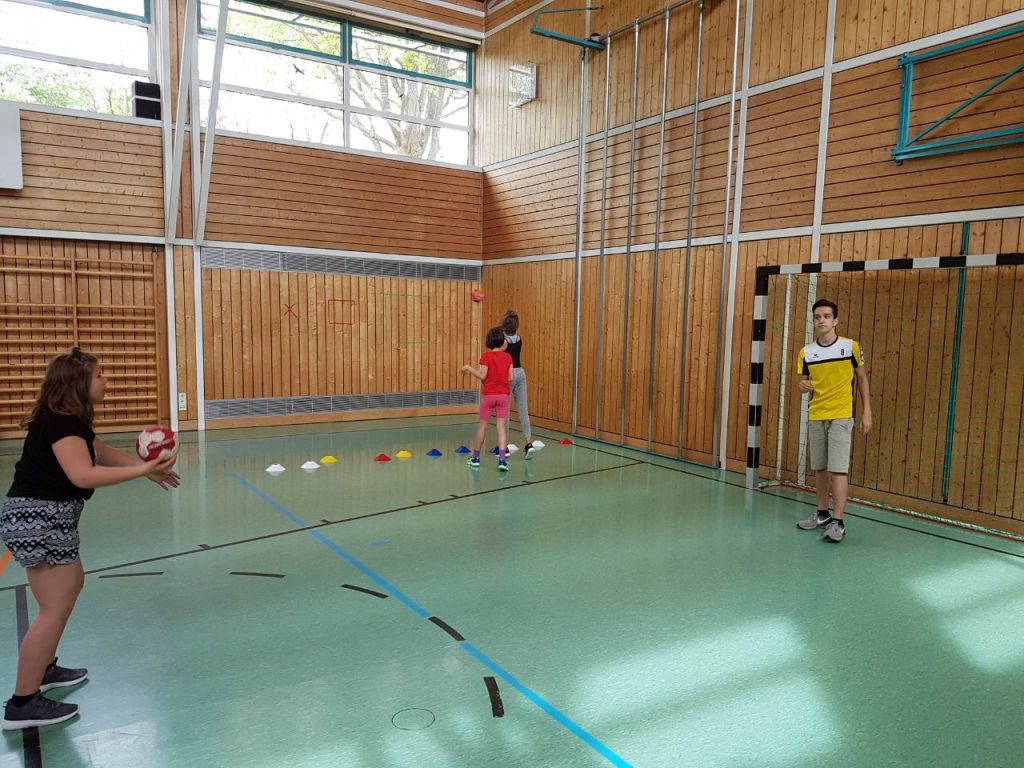 Grundschulaktion der Handball-Füchse in Gerolsbach