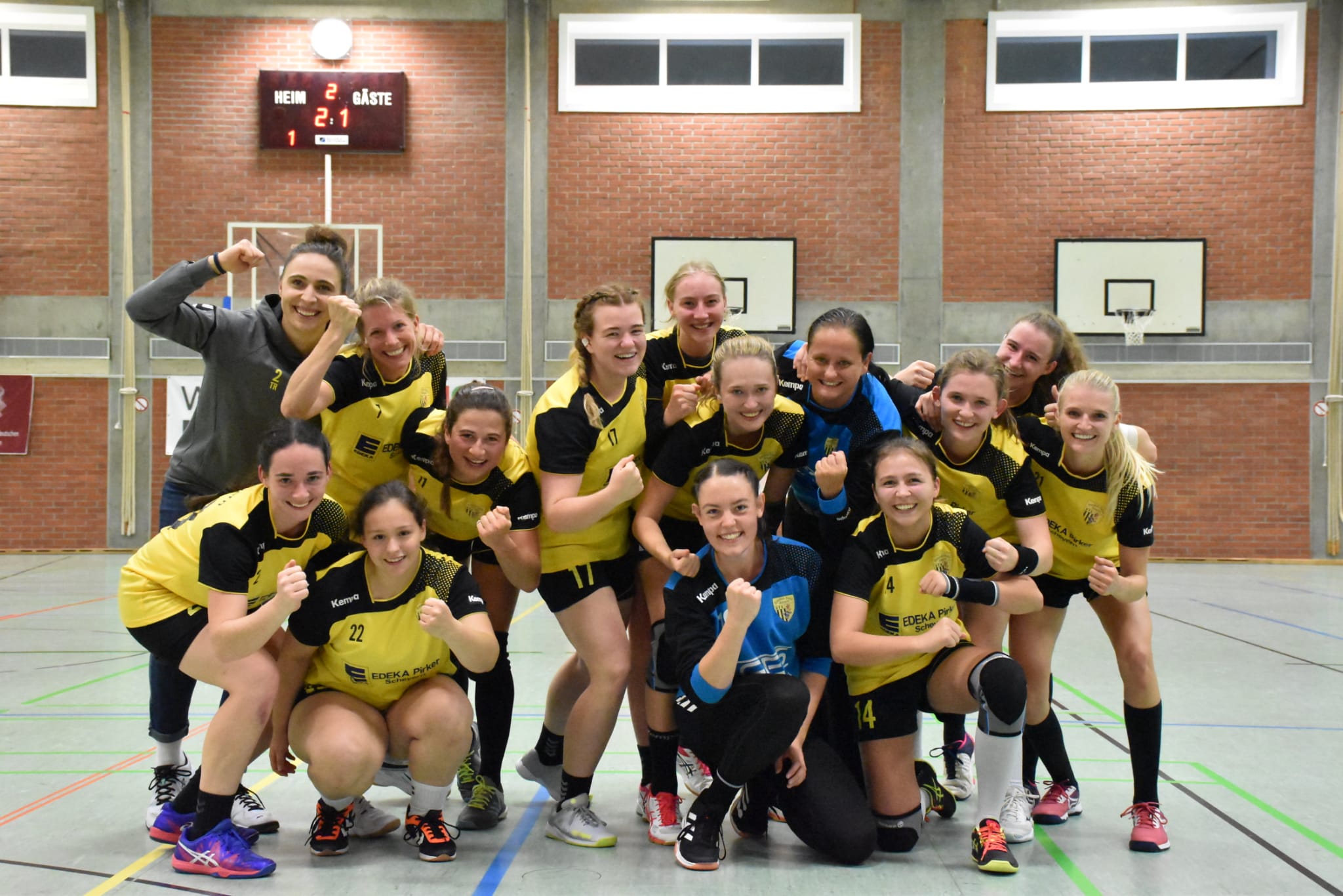 Die Damen der Handball-Füchse Scheyern besiegen die SG Moosburg