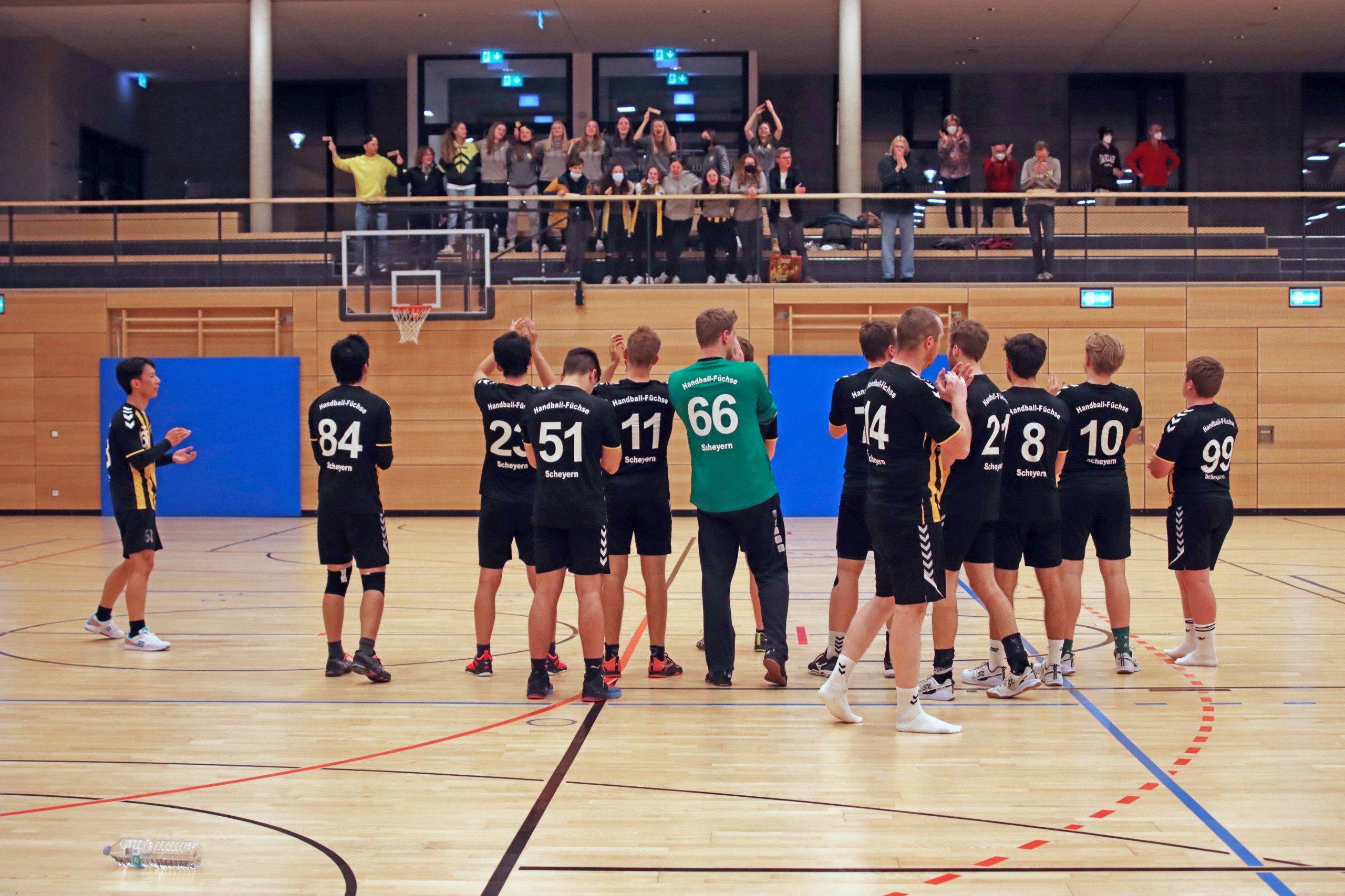Die Herren I der Handball-Füchse Scheyern im Auswärtsspiel gegen den TV Passau
