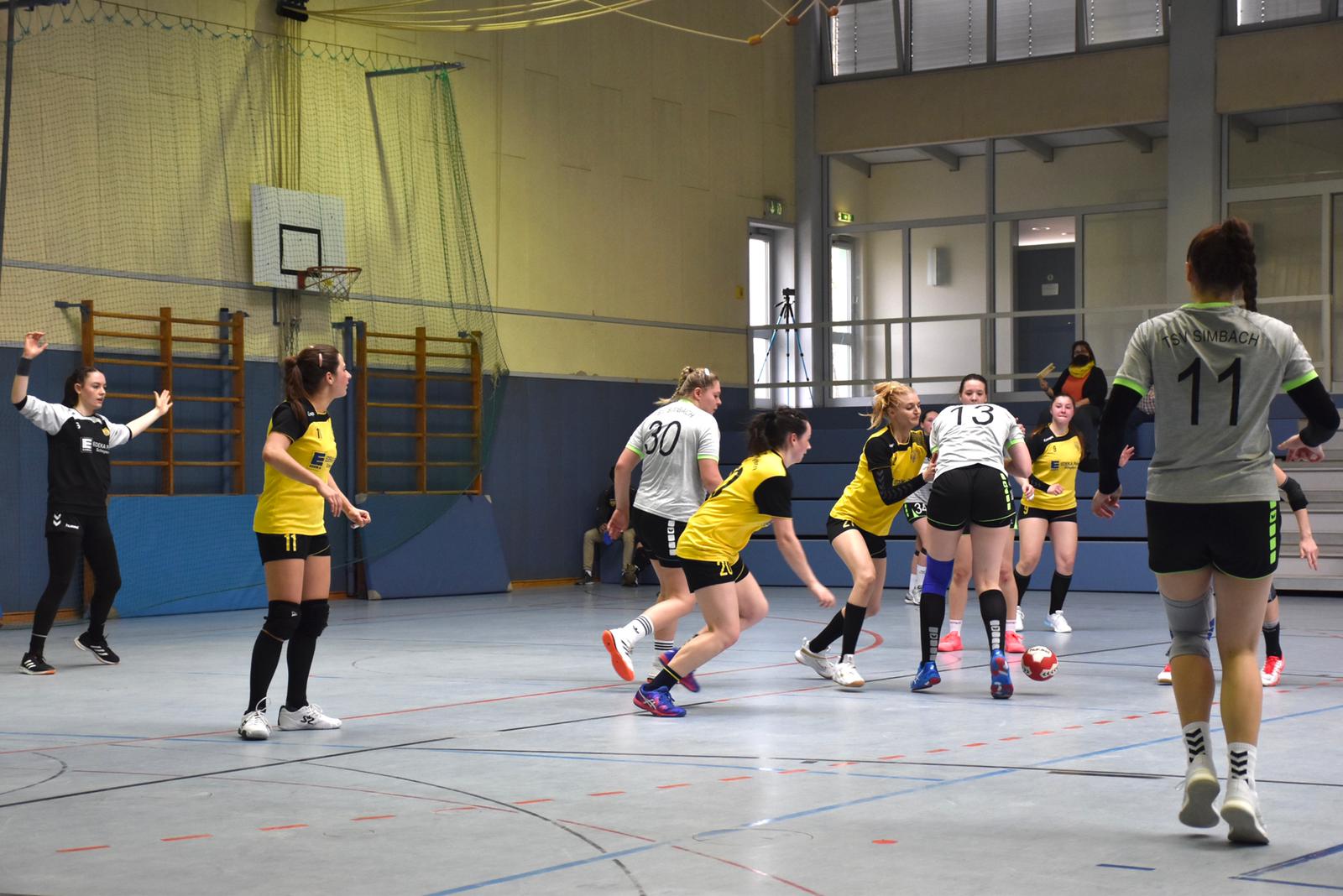 Die Damen der Handball-Füchse im Relegations-Hinspiel gegen den TSV Simbach II