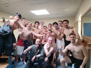 Die Herren I der Handball-Füchse Scheyern nach dem Sieg gegen Simbach