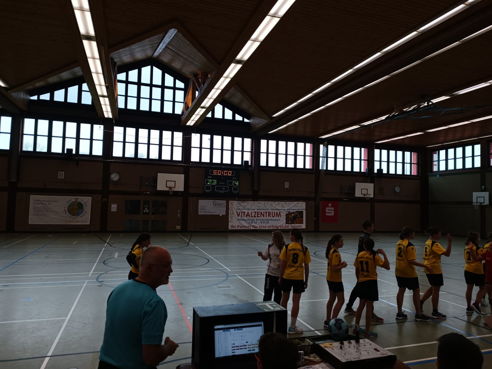 Die weibliche C der Handball-Füchse im Auswärtsspiel gegen den SSV Schrobenhausen