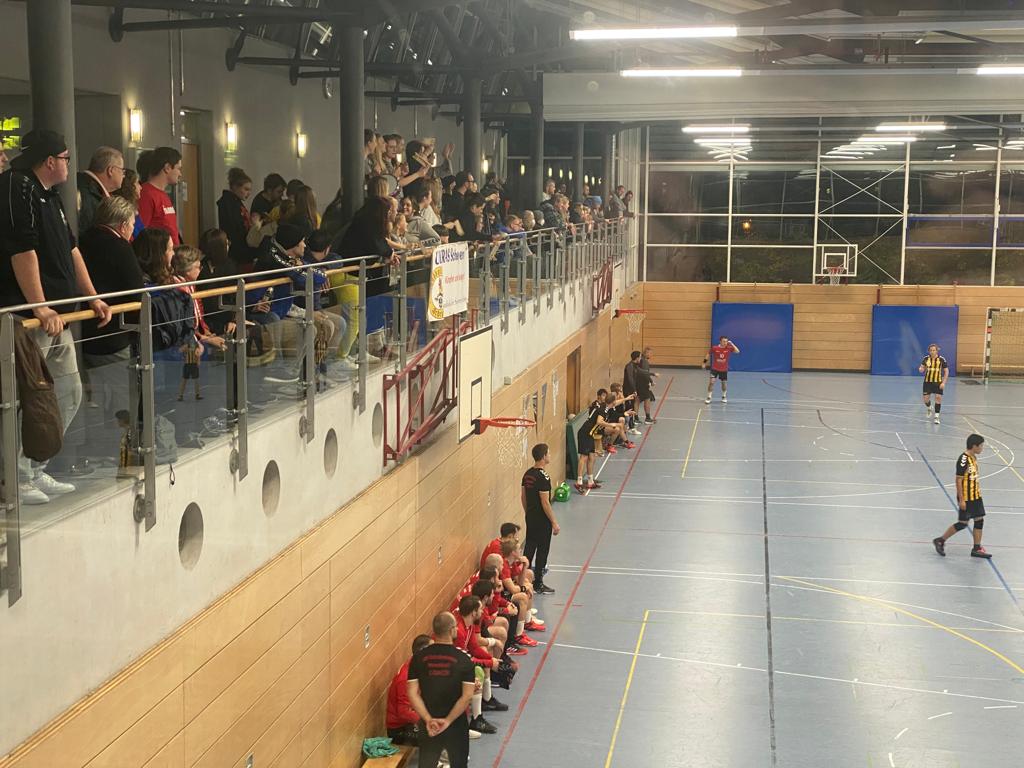 Die Herren I der Handball-Füchse im Heimspiel gegen Schrobenhausen