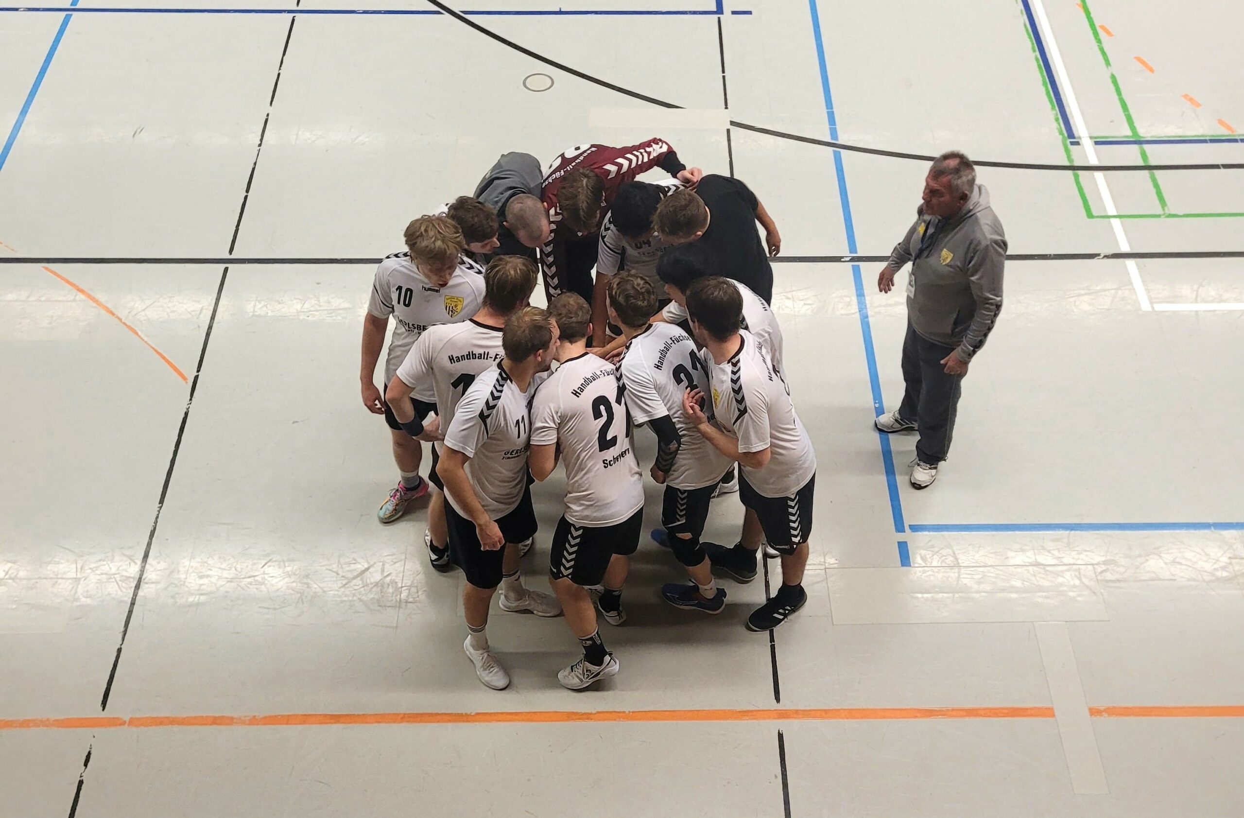 Die Herren I der Handball-Füchse Scheyern im Auswärtsspiel gegen Mainburg